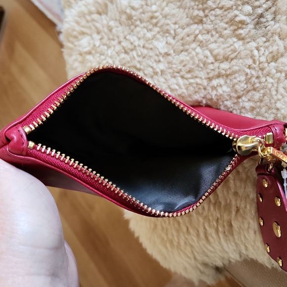 NWT Tory Burch Raspberry Hailey Wristlet Wallet 💖 - Picture 8 of 16